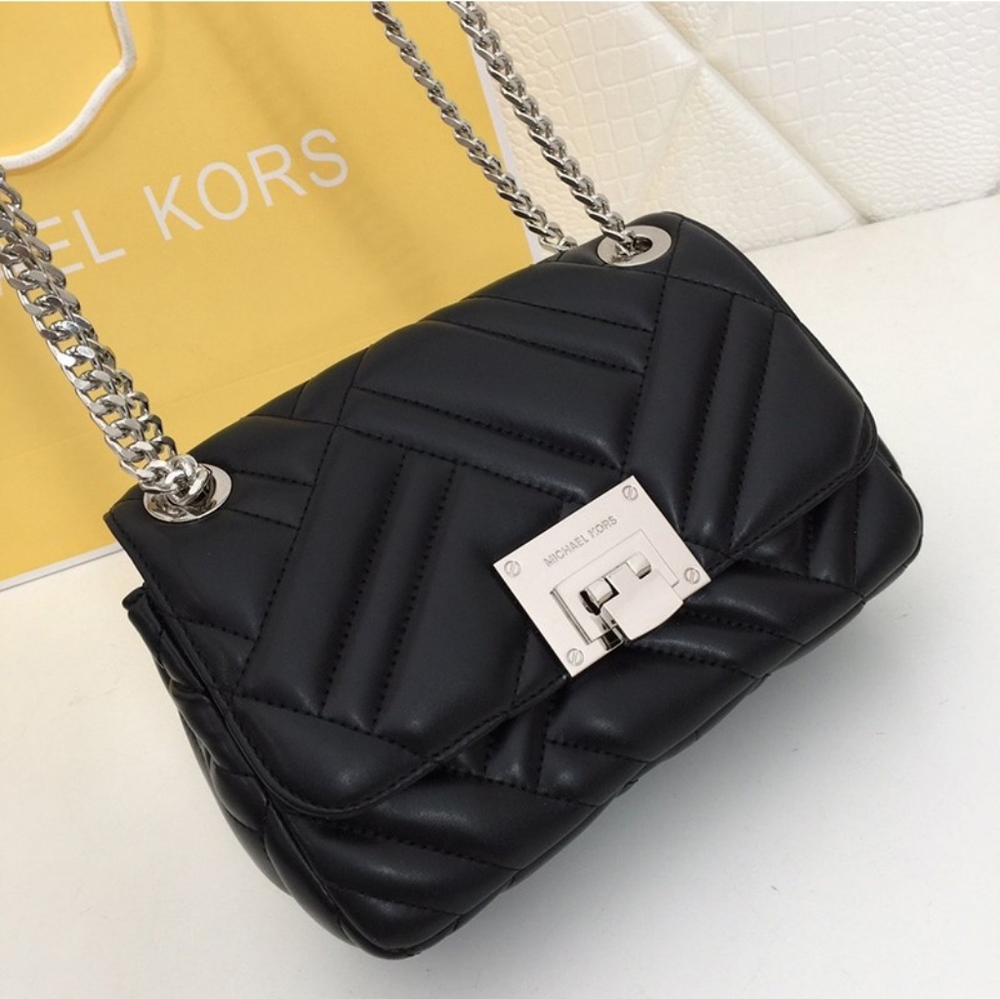 Michael Kors Medium Quilted Leather Shoulder Bag Black